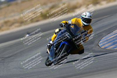 media/Mar-12-2022-SoCal Trackdays (Sat) [[152081554b]]/Turn 11 (1035am)/